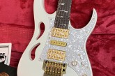 Ibanez Steve Vai PIA-3761 Stallion White-32.jpg
